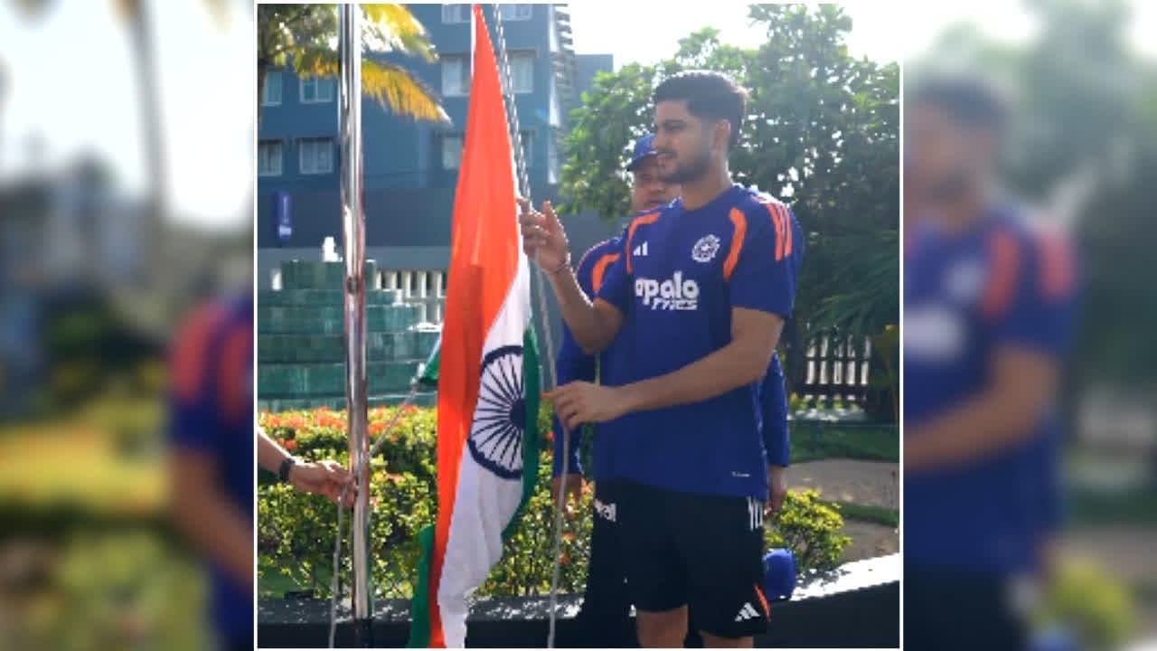 Shubman Gill Flag Hoisting: श्रीलंका में भी आजादी का जश्न, मैच से पहले कप्तान गिल ने फहराया तिरंगा, BCCI ने शेयर किया Video, देखें /image: X