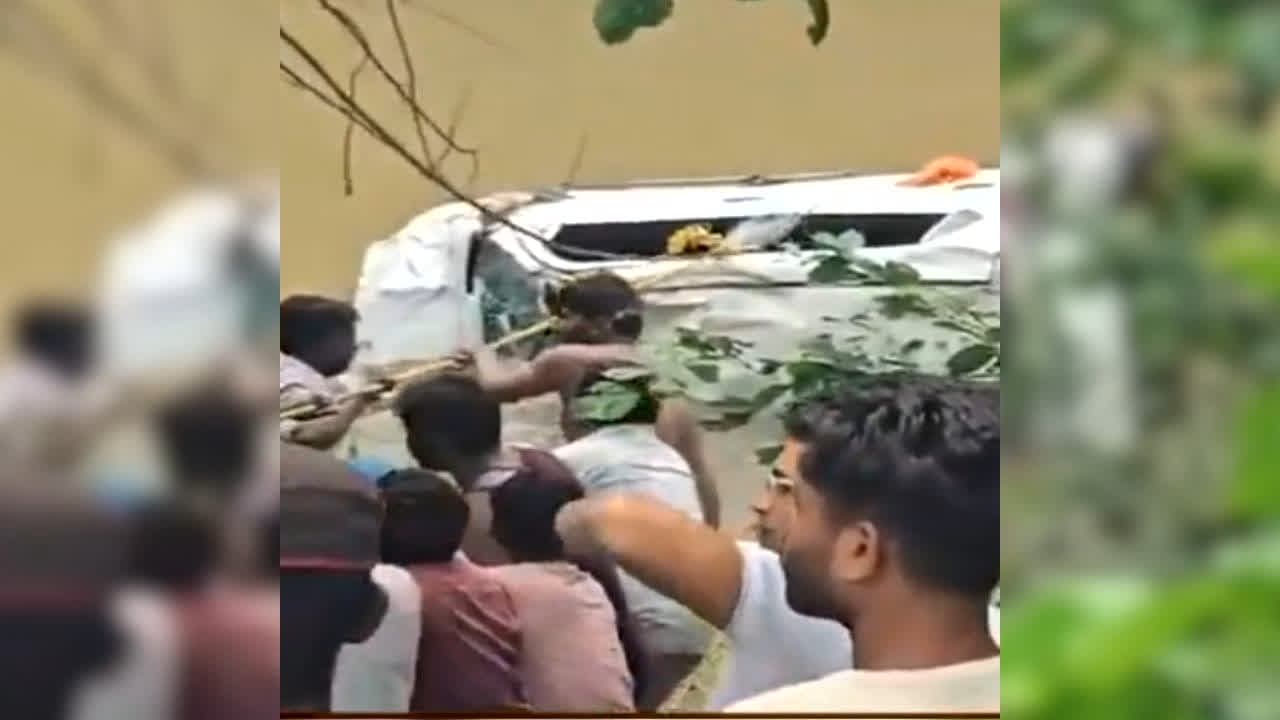 Agar Malwa Accident: नाले में बही श्रद्धालुओं की कार, 8 लोगों की मौत, जानिए कैसे हुआ हादसा?