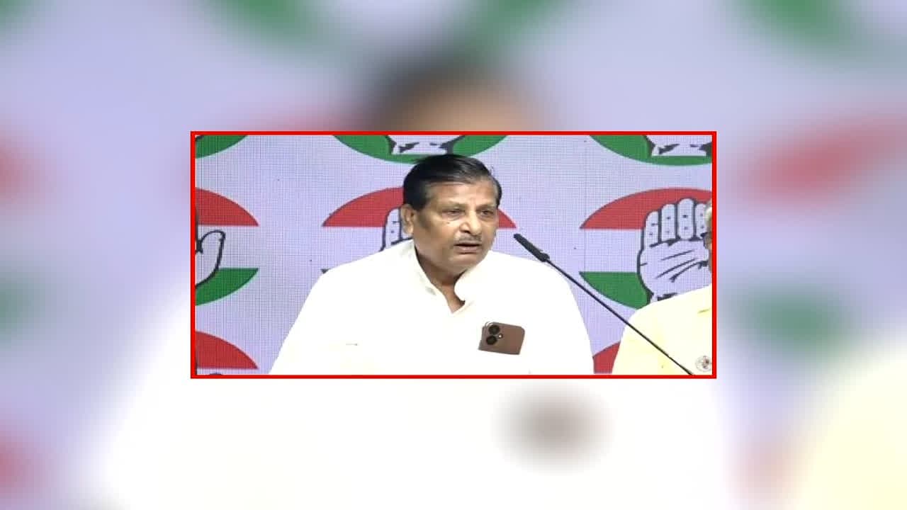 OBC Leader Hira Thakur joins Congress: भाजपा को लगा बड़ा झटका, इस सीनियर नेता ने पार्टी से दिया इस्तीफा, कांग्रेस में हुए शामिल