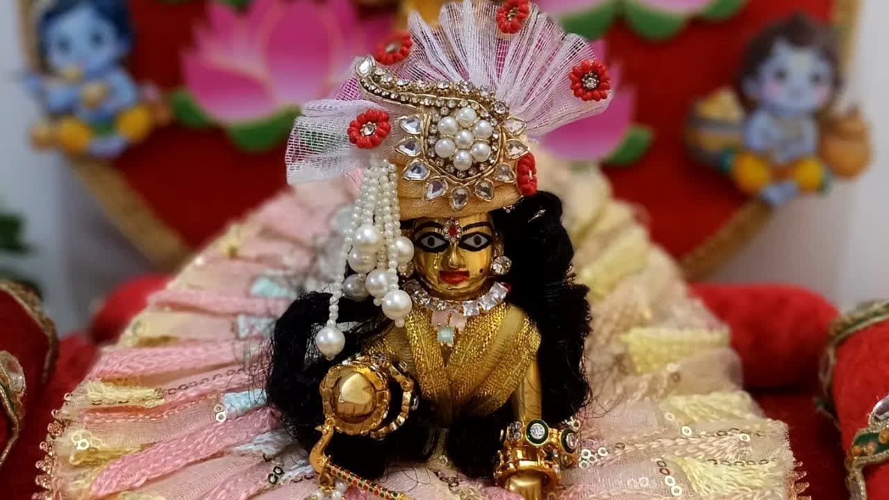 Janmashtami Laddu Gopal for Home: हर कोई खरीदता है लड्डू गोपाल, लेकिन ये छोटी बात बहुत कम लोग जानते हैं! आपकी एक भूल पड़ सकती है भारी