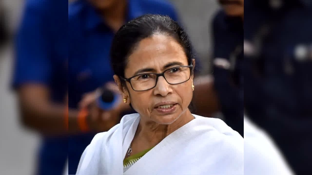 Mamata All India Trinamool Congress: ममता बनर्जी अब इस चिन्ह से लड़ेंगी चुनाव, पार्टी का नाम भी बदला, जानें अरूप रॉय को क्या चिन्ह मिला?