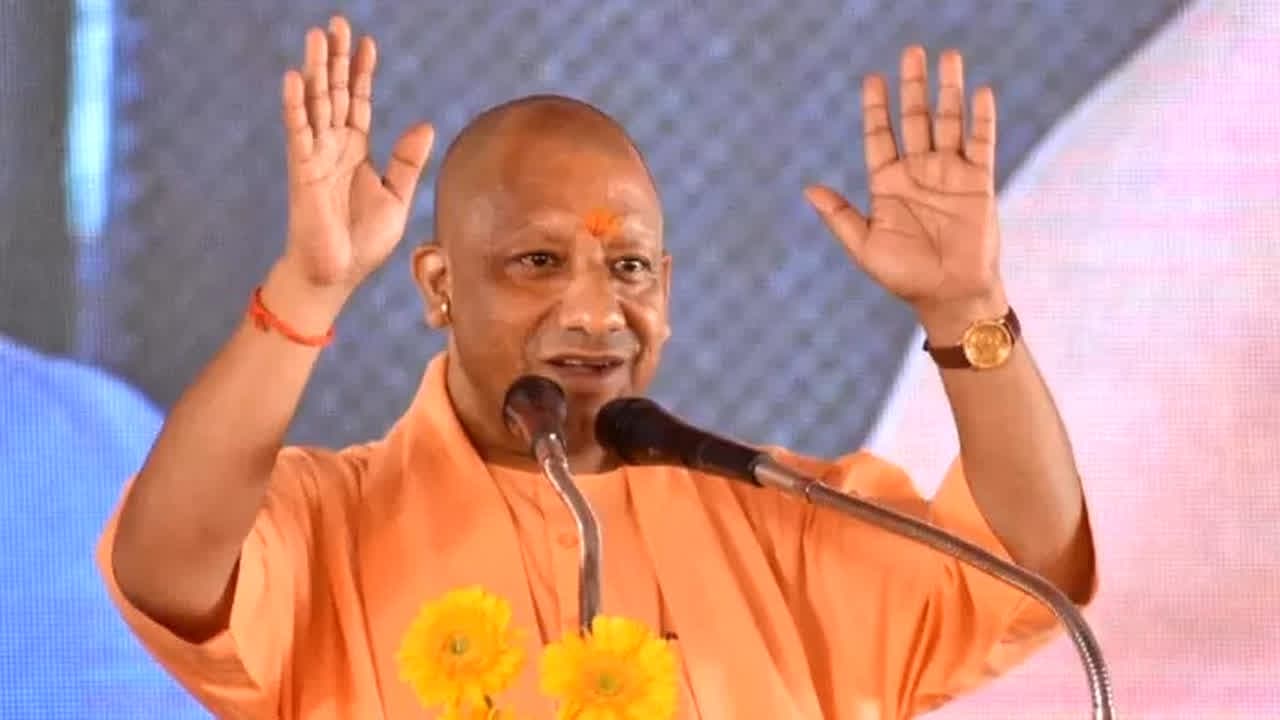 यूपी में 50 लाख करोड़ के निवेश प्रस्ताव, सीएम योगी बोले- बदल चुकी है प्रदेश की तस्वीर, विपक्ष पर भी साधा निशाना