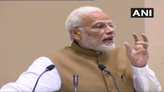 छोटे कारोबारियों को दिवाली गिफ्ट, 59 मिनट में मिलेगी एक करोड़ तक के लोन को मंजूरी