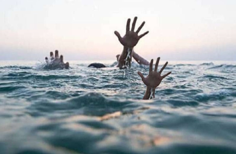 ‘डाली’ विर्सजन के दौरान तालाब में डूबकर 7 लड़कियों की मौत, 6 बेटियां एक ही परिवार के, गांव में मातम
