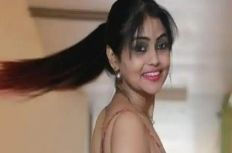 पूर्व मिस इंडिया यूनिवर्स की बनाई गई अश्लील फिल्म, कोल्ड ड्रिंक पिलाकर किया गंदा