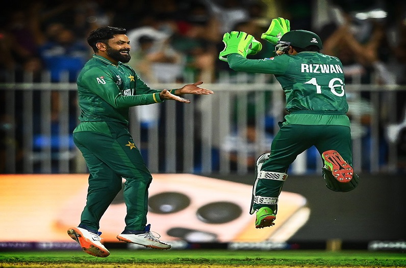 T20 World Cup : राउफ की घातक गेंदबाजी, पाकिस्तान ने दर्ज की लगातार दूसरी जीत