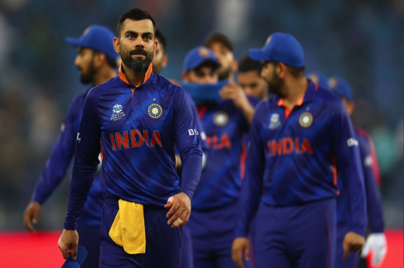 T20 World Cup 2021: पाकिस्तान से हार के बाद टीम इंडिया से कटेगा इन खिलाड़ियों का पत्ता! हो सकता है बड़ा बदलाव