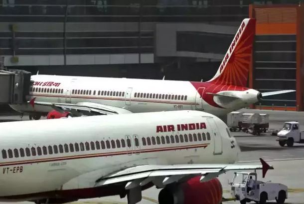 एयर इंडिया का बड़ा फैसला, सरकारी अधिकारियों और मंत्रियों को भी खरीदना होगा टिकट, नहीं कराएगी फ्री में यात्रा