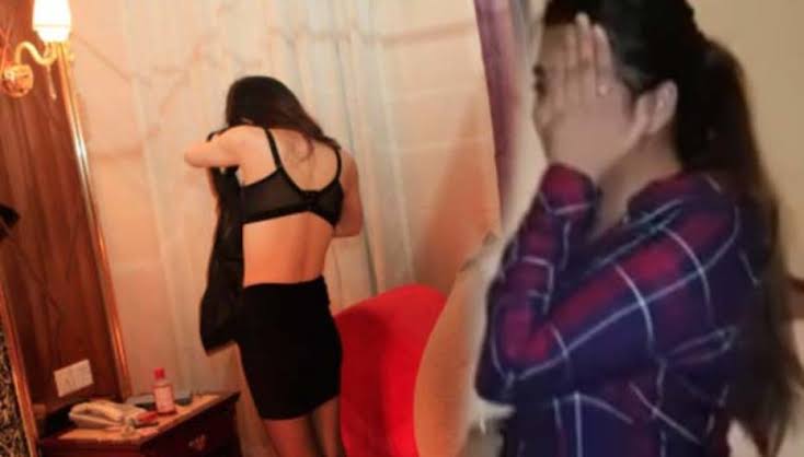 गेस्ट हाउस में चल रहे ‘सेक्स रैकेट’ का पर्दाफाश, विरोध कर रहे लोगों ने कहा- ‘देर रात तक आते हैं युवक-युवतियां’