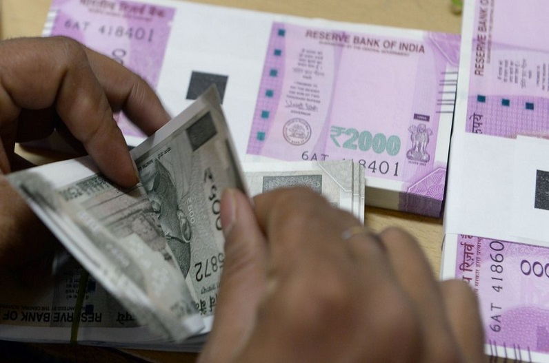 कंस्ट्रक्शन मजदूरों को पांच हजार रुपए देगी सरकार, यहां के सीएम ने किया ऐलान