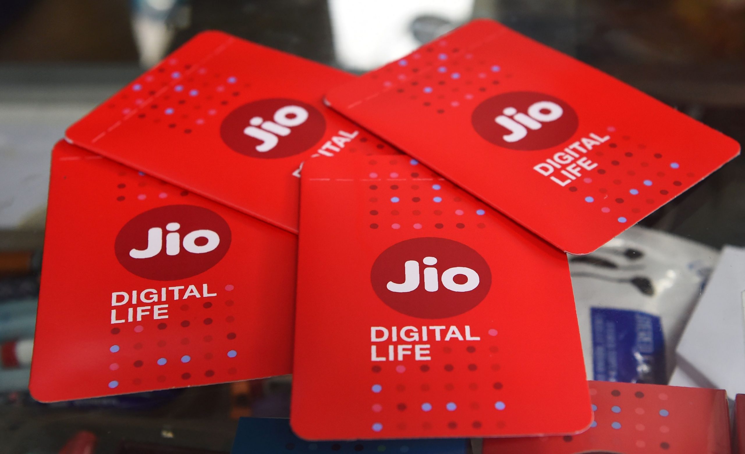 Reliance Jio ने दिया बड़ा झटका, प्रीपेड प्लान्स करीब 500 रुपए तक महंगे, देखिए नए चार्जेस और वैलिडिटी