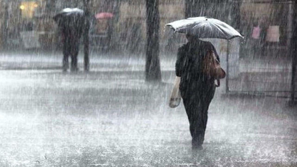 प्रदेश के कई इलाकों में देर रात से हो रही झमाझम बारिश, मौसम विभाग ने जारी किया ऑरेंज अलर्ट