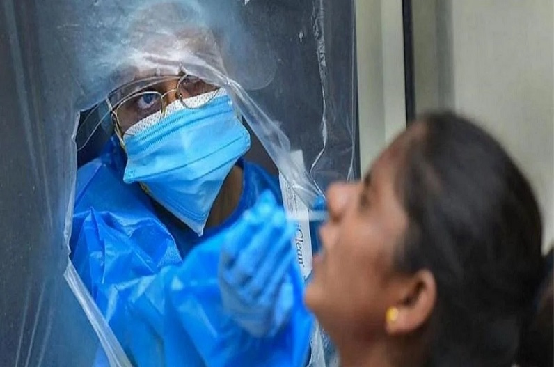Chhattisgarh में पहली बार संक्रमण दर 14 प्रतिशत के पार, बिलासपुर में ओमिक्रॉन के 8 मरीज मिले, किसी की ट्रेवल हिस्ट्री नहीं