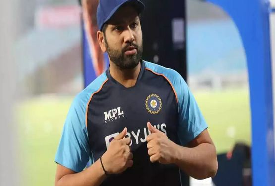 ‘रोहित शर्मा की कप्तानी में भारतीय क्रिकेट सुरक्षित हाथों में’ इस दिग्गज क्रिकेटर ने की धोनी से तुलना