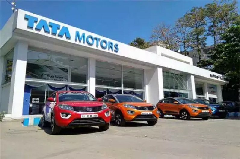 TATA Motors : कम कीमत पर पसंदीदा कार खरीदने का आज आखिरी मौका, इस तारीख से बढ़ जाएंगे दाम