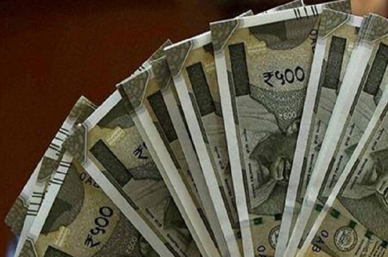500 रुपए के ऐसे नोट हैं नकली, कहीं आपके पर्स में भी तो नहीं? सोशल मीडिया पर वायरल हो रहा ये मैसेज