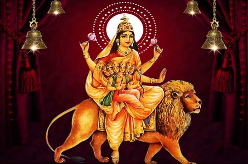 Chaitra Navratri 2022: स्नेह की देवी स्कंदमाता को बेहद प्रिय है ये फल, चढ़ावे से खुल जाएगी किस्मत, जानें पूजा विधि
