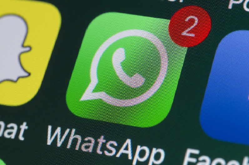 WhatsApp ने जारी किया ये तीन धमाकेदार फीचर, अब बड़ी साइज की फाइल भी कर सकेंगे डाउनलोड