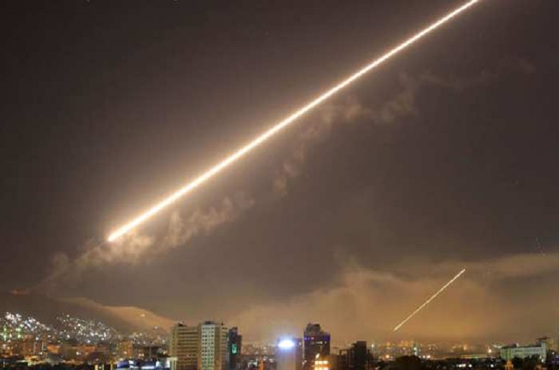 मिसाइल हमले से दहल उठा सीरिया, एक आम नागरिक समेत पांच लोगों की मौत