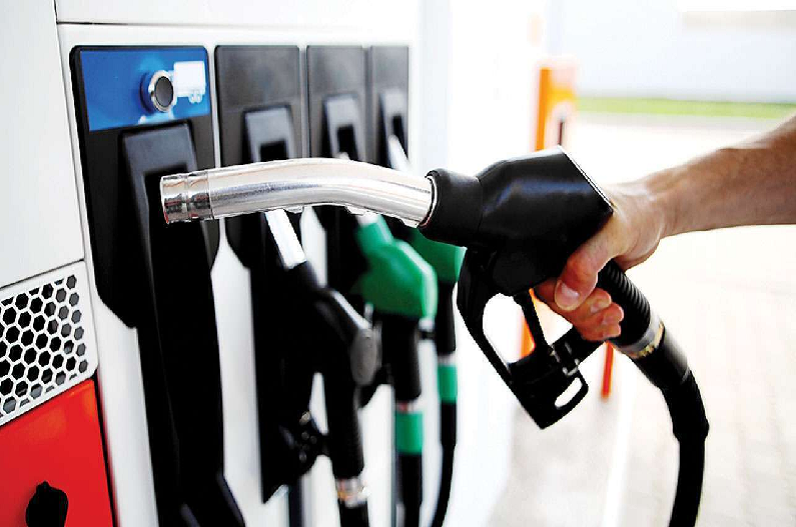 Petrol-Diesel Price: टंकी फुल करा लें, फिर महंगा होगा पेट्रोल-डीजल?