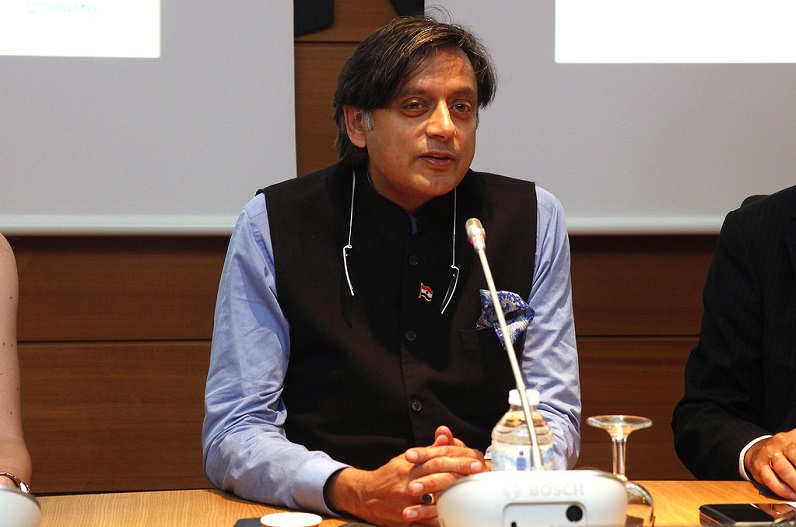 Shashi Tharoor will come to Bhopal: मल्लिकार्जुन खड़गे के बाद इस दिन शशि थरूर आएंगे भोपाल, वोट करने के लिए डेलीगेट्स को करेंगे अपील