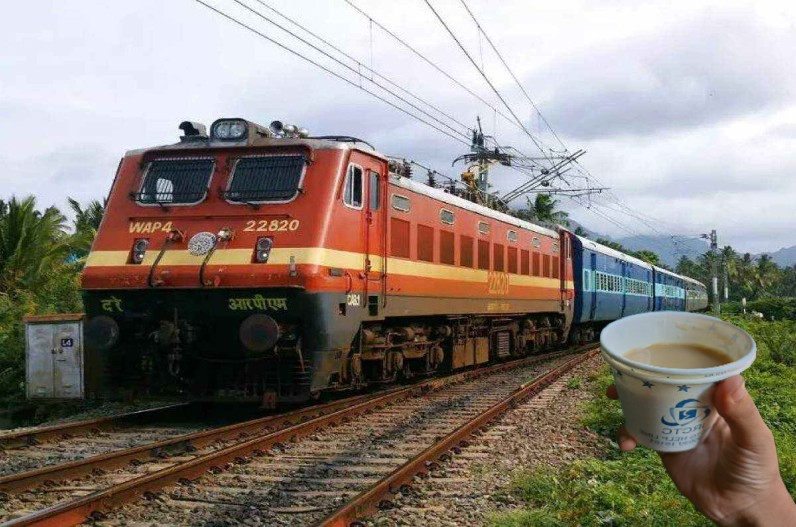 रेलवे के नए सर्कुलर से यात्रियों को बड़ा झटका! सफर के दौरान भोजन करने वालों पर पड़ेगा सीधा असर