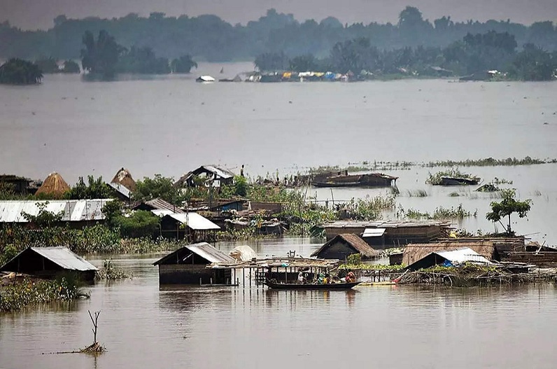 प्रदेश में मूसलाधार बारिश की वजह से शहर में बने बाढ़ जैसे हालात, 50 हजार से ज्यादा लोग हुए प्रभावित