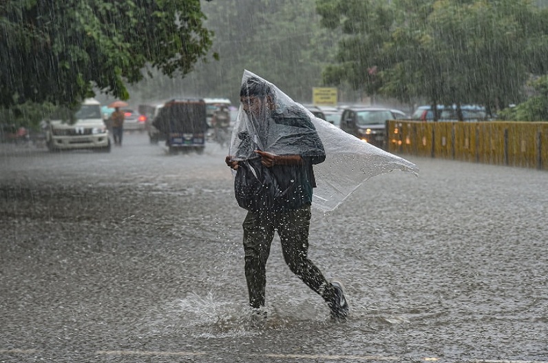 प्रदेश के इन जिलों में भारी बारिश की संभावना, मौसम विभाग ने जारी किया अलर्ट…