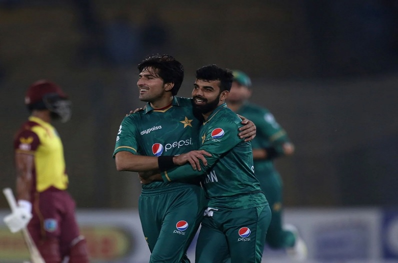 Asia Cup 2022: पाकिस्तान में शामिल हुआ ये घातक गेंदबाज, टीम इंडिया के लिए बन सकता है मुसीबत