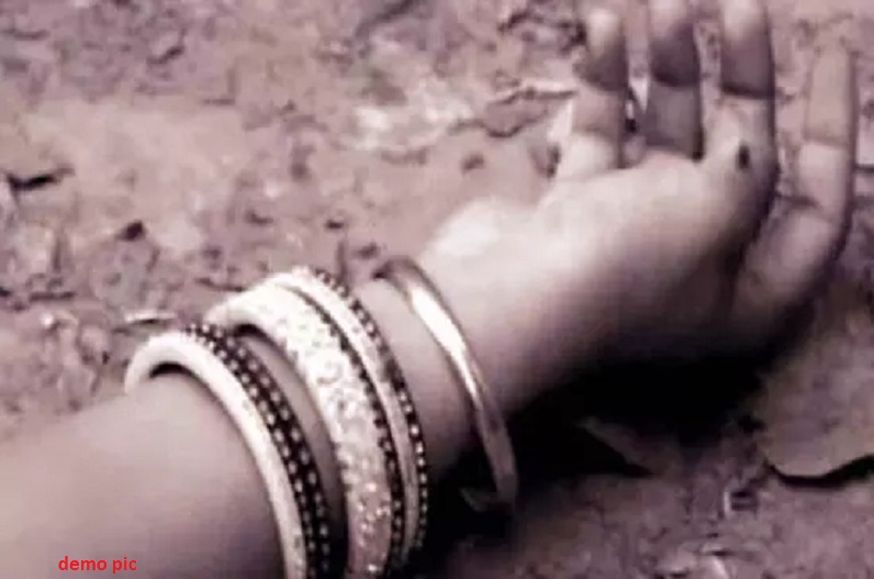 इस काम के लिए परेशान करते थे पिता और चाचा, परेशान होकर दो बहनों ने उठाया खौफनाक कदम