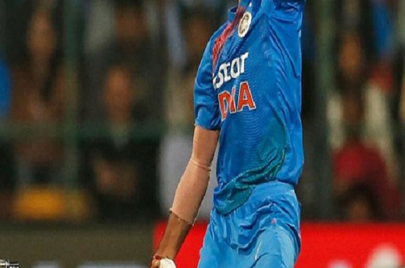 रोहित ने बचाया इस दिग्गज खिलाड़ी का करियर ! एशिया कप में दिखाएंगे अपना पॉवर, कोहली की कप्तानी में नहीं मिला था मौका