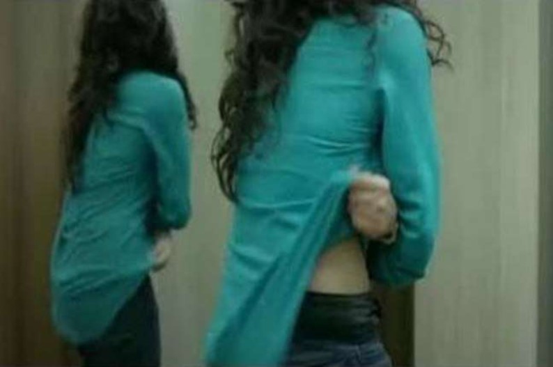 आफताब खान ने सोशल मीडिया पर वायरल किया युवती का अश्लील वीडियो, मामला दर्ज होते ही शहर छोड़कर हुआ फरार