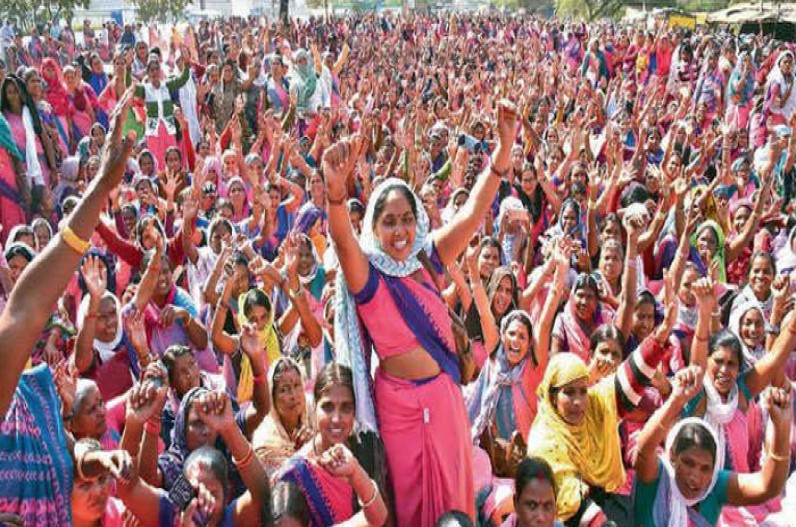 आंगनबाड़ी कार्यकर्ताओं के मानदेय में हुई बढ़ोतरी, प्रदेश सरकार ने किया ऐलान
