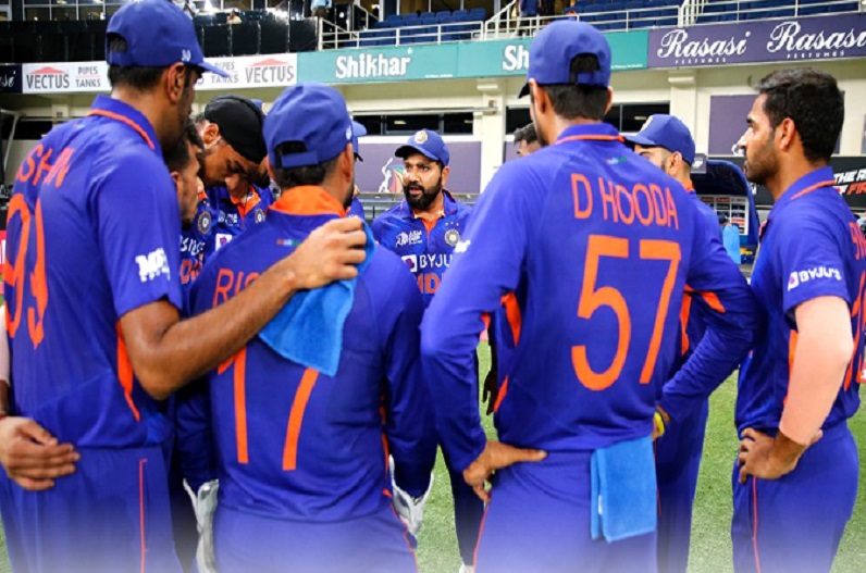 Asia Cup 2022 : भारतीय टीम की हार का कारण बनी इन पांच खिलाड़ियों की फॉर्म, श्रीलंका के खिलाफ डूबा दी नैया