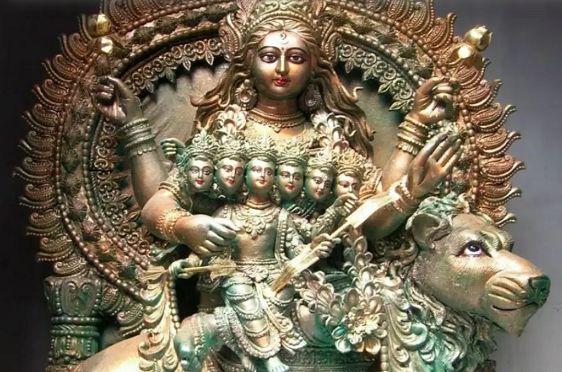 Sharadiya Navratri 2022: पंचमी के दिन स्कंदमाता की इस विधि से करें पूजा-अर्चना, दूर हो जाएंगी जीवन की सारी बाधाएं