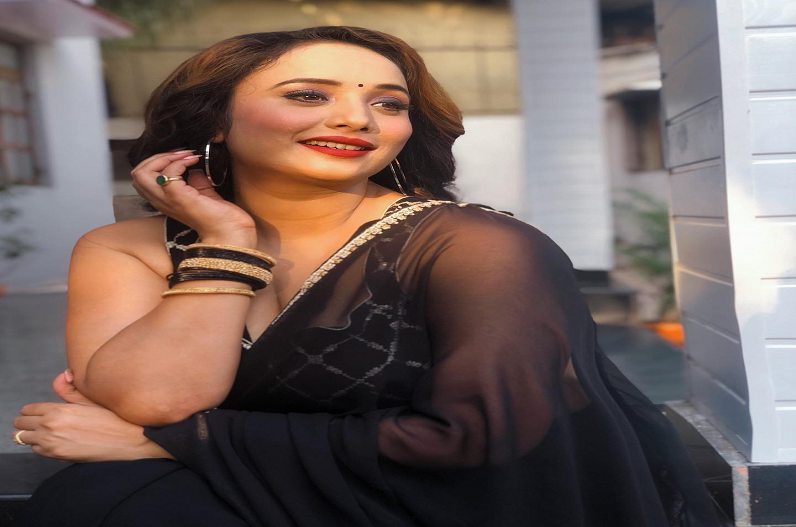 Bhojpuri actress Rani Chatterjee: साड़ी में रानी चटर्जी का बोल्ड लुक देख फैंस के छूटे पसीने