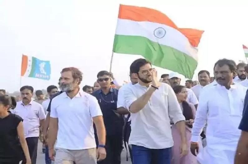 ‘भारत जोड़ो यात्रा’ में शामिल हुए शिवसेना लीडर आदित्य ठाकरे, राहुल गांधी के साथ किया पैदल मार्च, वीडियो हो रहा वायरल