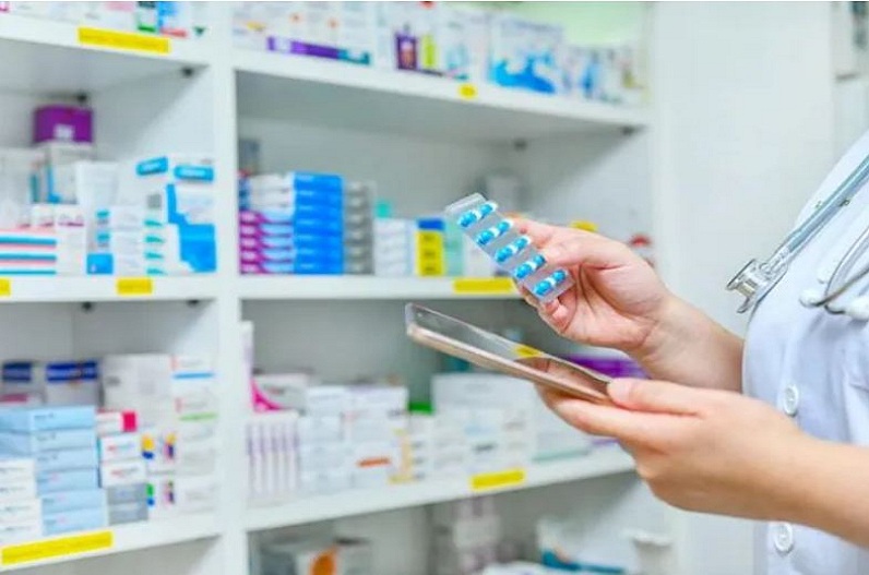 नकली दवाओं को लेकर केंद्रीय स्वास्थ्य मंत्री सख्त, 71 कंपनियों को जारी किया नोटिस