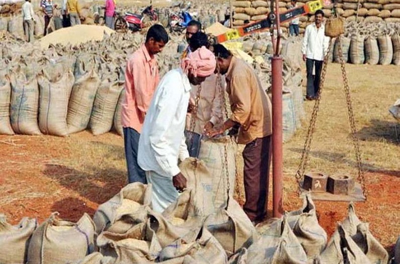 बड़ी खबर: धान के खरीद के दौरान सरकार ने किसानों के खाते में जमा किए 1500 करोड़ रुपए! फटाफट चेक करें अपना अकाउंट