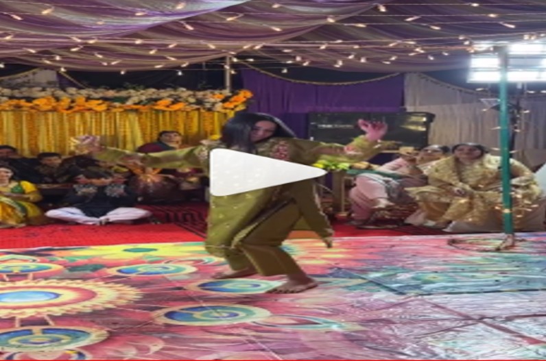 Edited By Nikhil Sen December 4, 2022 / 0800 AM IST