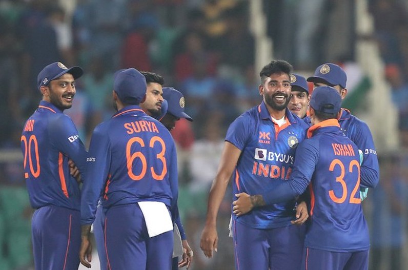 श्रीलंका का सूपड़ा साफ! टीम इंडिया का वनडे सीरीज पर कब्जा, कोहली-गिल का शतक और गेंदबाजों ने बरपाया कहर
