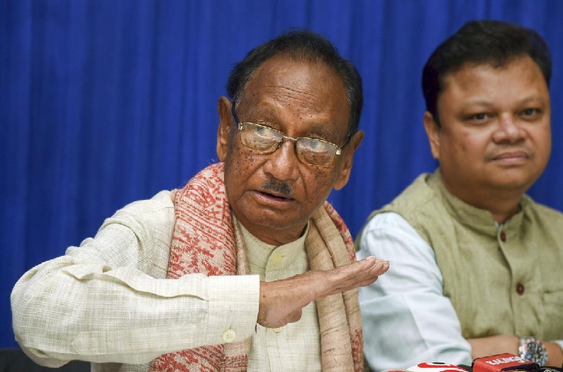 Former Odisha CM resigns from BJP : पूर्व CM ने बेटे समेत छोड़ी भाजपा, 7 साल पहले कांग्रेस छोड़ थामा था भगवा दल का दामन.