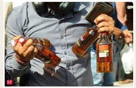 New Excise Policy: शराब पीना पड़ेगा जेब पर भारी! सरकार ने लिया बड़ा फैसला