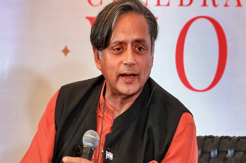 Shashi Tharoor on the budget: “ना बेरोजगारी, ना महंगाई और न मनरेगा का जिक्र”, लेकिन पूरी तरह नकारात्मक नहीं: शशि थरूर