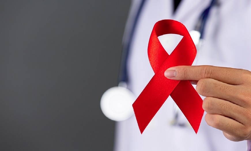 AIDS AWARENESS DAY 2023 : इन गलतियों की वजह से फैलता है एड्स, जानें किस उम्र के लोगों को होता है सबसे ज्यादा खतरा