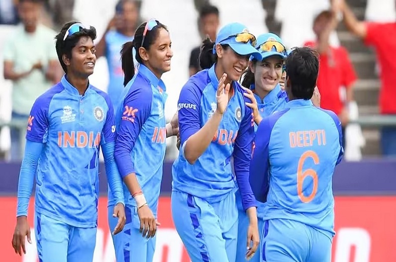 India vs England Women T20 world cup LIVE Score:  इंग्लैंड ने भारत को 11 रन से हराया