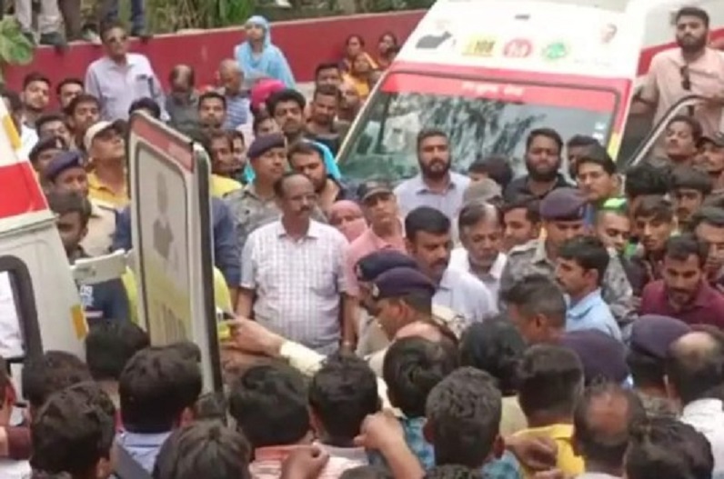 Indore Accident: हादसे में दिवंगत गुजराती समाज के 11 लोगों की मौत, आज होगा अंतिम संस्कार, इलाके में छाया मातम का साया