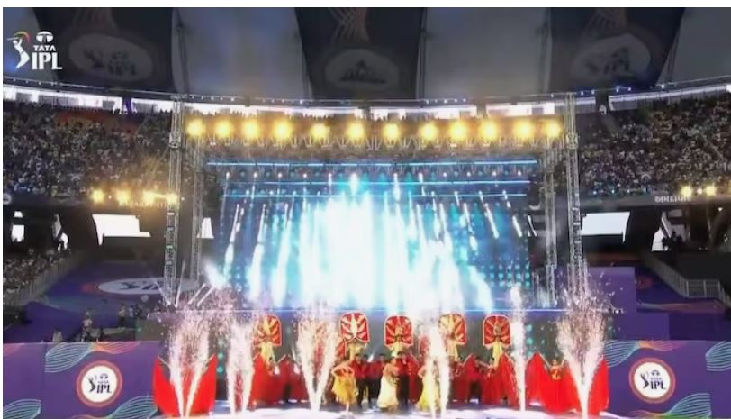IPL Opening Ceremony 2023: आईपीएल 2023 का रोमांचक सफर शुरू, अरिजीत के गानों पर झूमे स्टेडियम के लोग, तमन्ना-रश्मिका ने बिखेरा जलवा