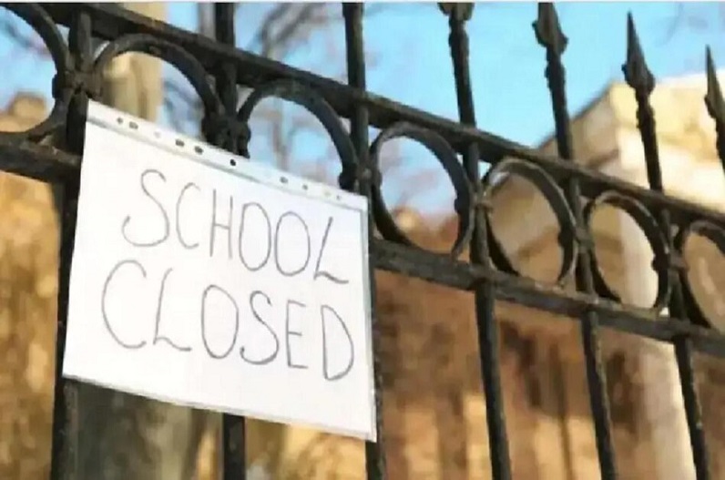 Schools Closed: स्कूलों को फिर बंद करने का आदेश, कोरोना संक्रमण के बीच प्रशासन ने इस वजह से लिया फैसला