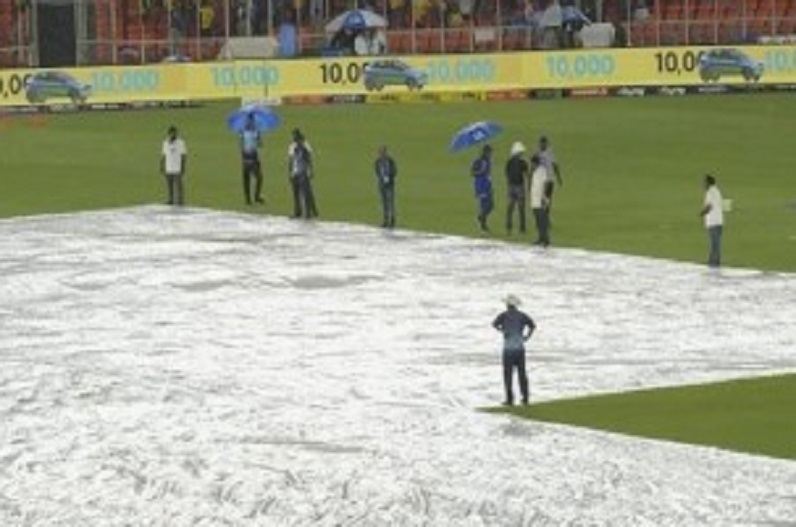 CSK vs GT Final Match : बारिश ने फिर बिगाड़ा IPL का फाइनल मैच, जानिए अब क्या होगा…